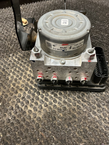 2013 Mitsubishi Outlander III GF*W- ABS Pump/Modulator- (TAG11425) PN: 06.2109-6606.3