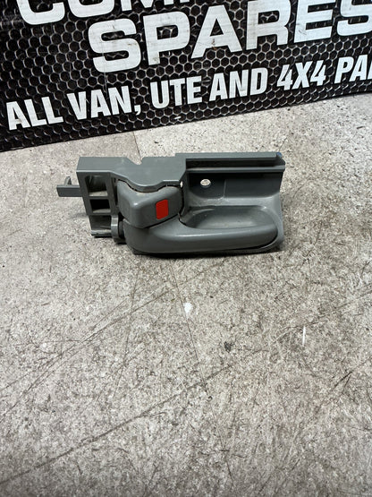 2008 Toyota Hilux KUN- Left Front Door Interior Handle- (TAG16409)