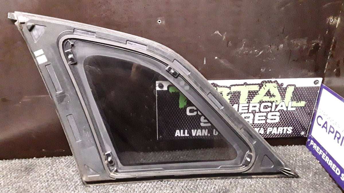 2013 Holden Captiva 7 LT 2WD 2.4 AT- Right Rear Quarter Door Glass- (TAG6460)