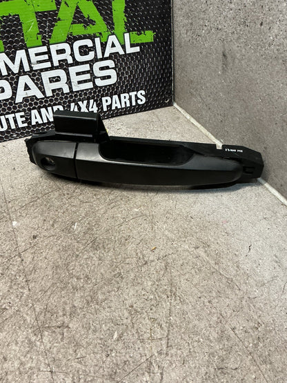2019 Mitsubishi Triton- Right Front Door Exterior Handle- (TAG16522)