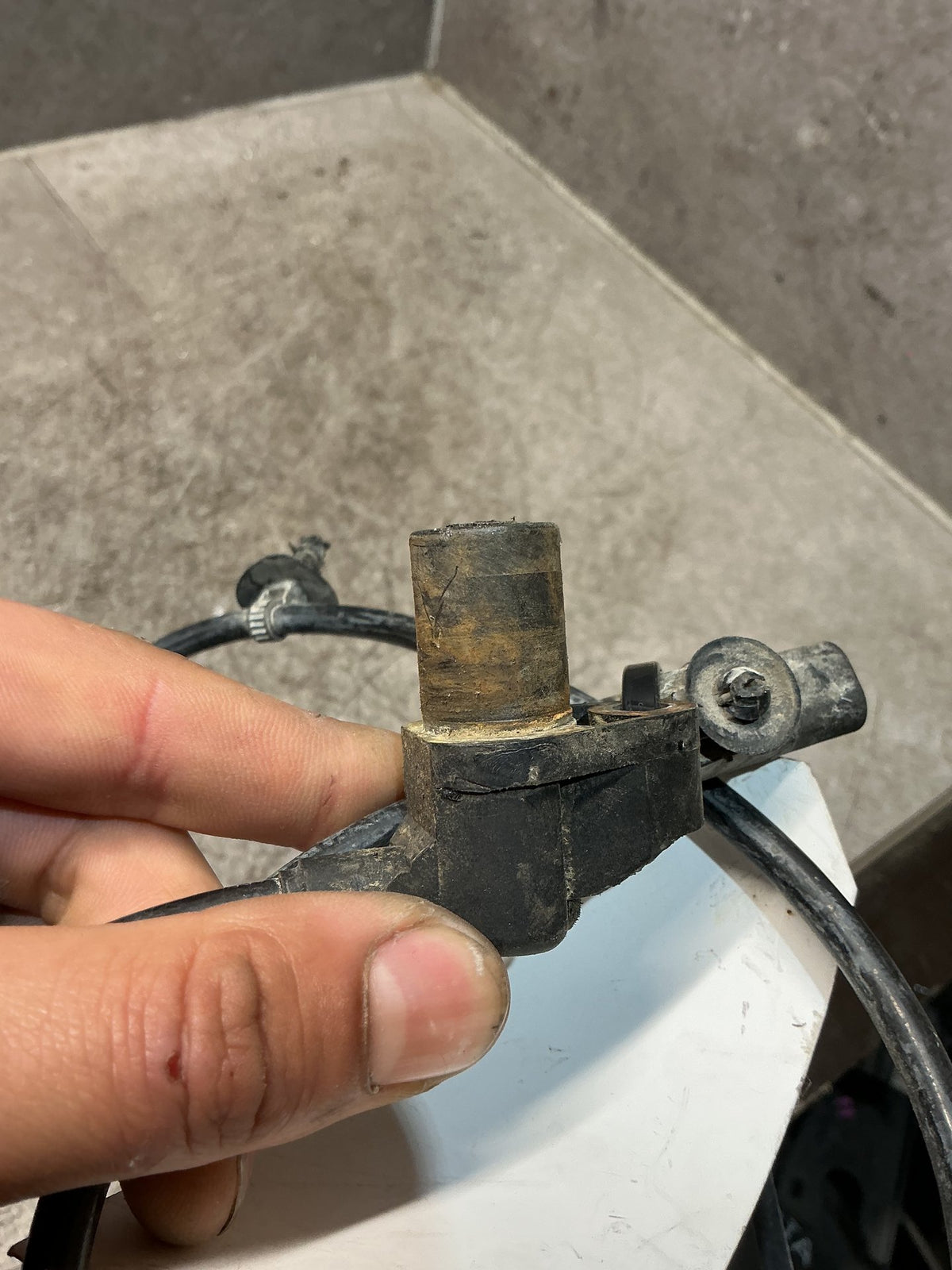 2008 Ford Territory - Right Rear ABS Sensor - (TAG18276)