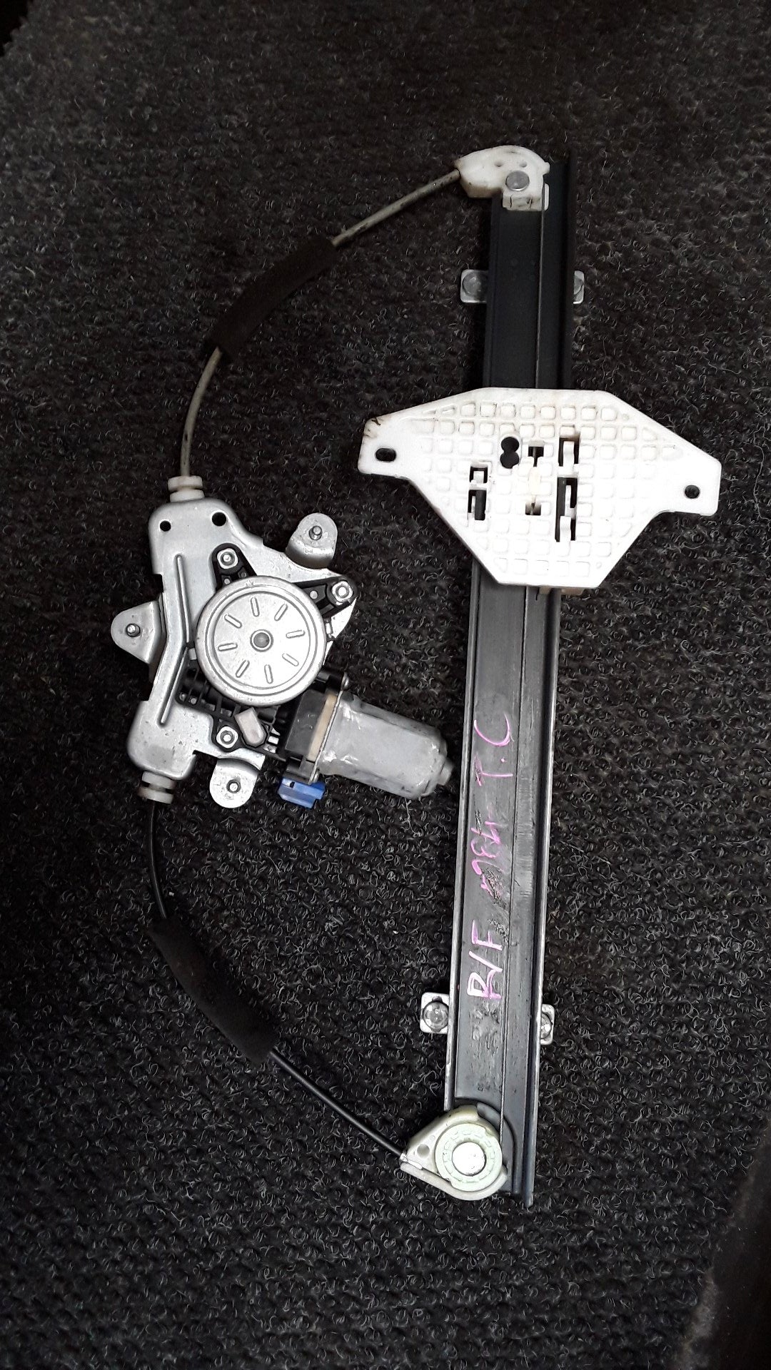 2013 Holden Captiva 7 LT 2WD 2.4 AT- Right Front Window Regulator/Motor- (TAG6428)