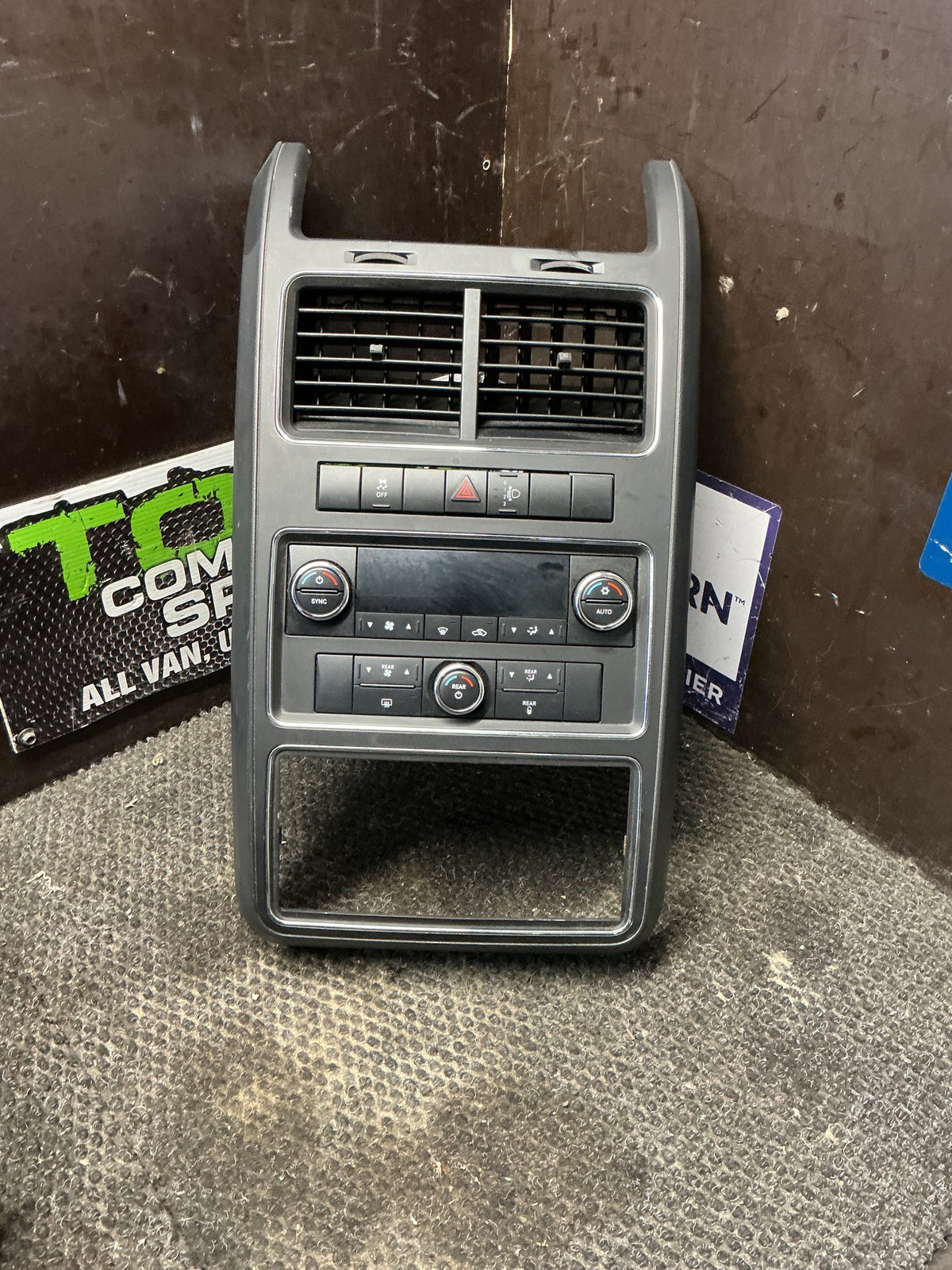 2009-2012 Dodge Journey JC- Heater Controls- (TAG11358)