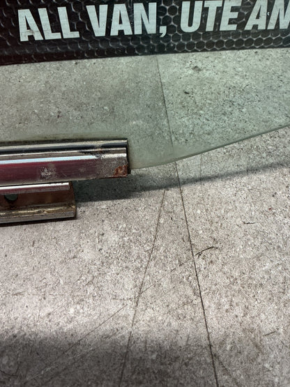 2005 Toyota Hilux VII N20- Right Rear Door Glass- (TAG13699) PN: M173S
