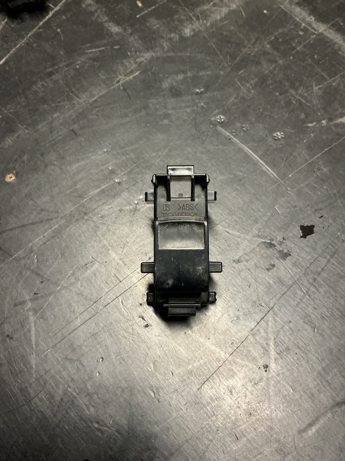 2007-2014 Toyota Highlander U40- Right Rear Window Switch- (TAG10831)