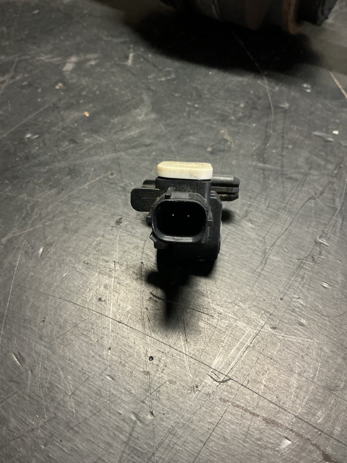 2018 Mitsubishi Outlander- Airbag Sensor- (TAG10368)