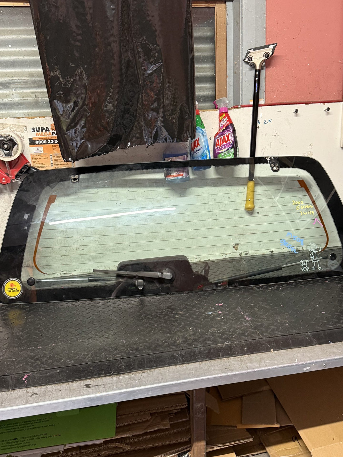 2002 Ford Escape XLT V6 AUTO- Rear Screen Window- (TAG6142) PN: M508 GREEN
