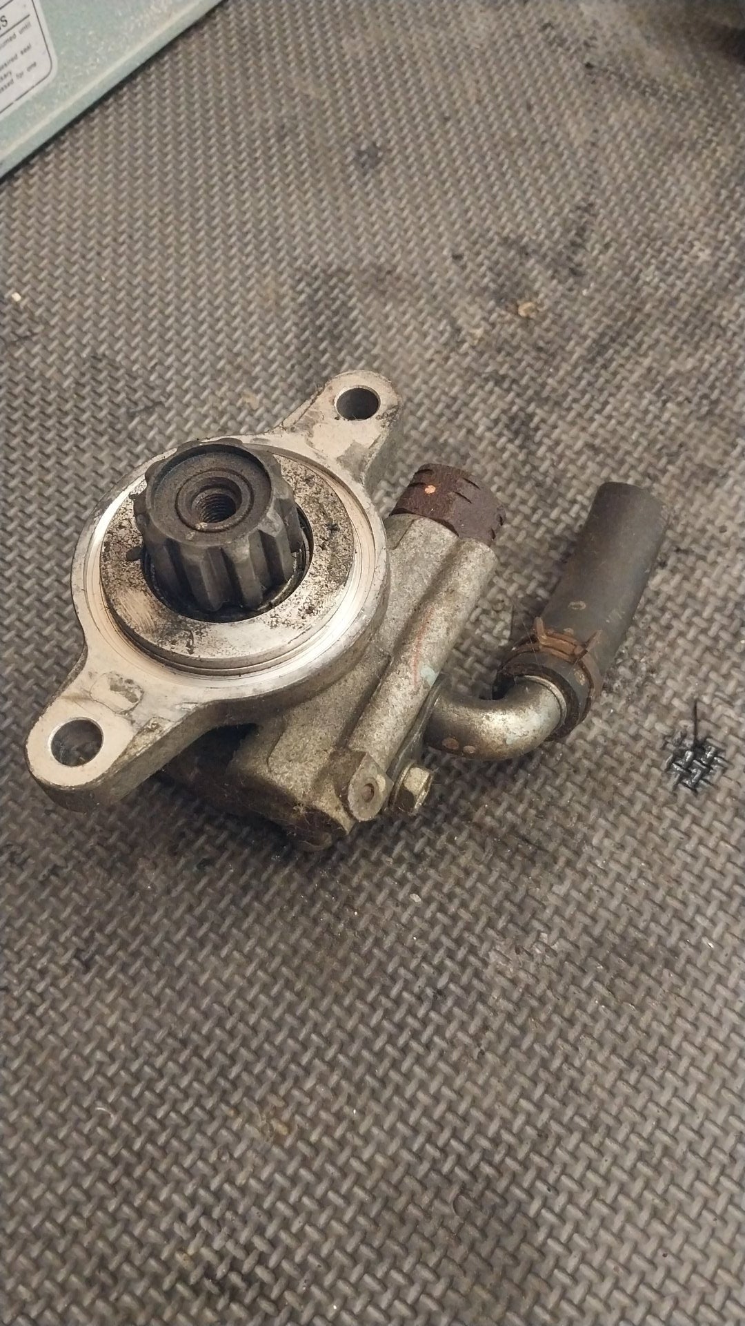 2006-2015 Toyota Hilux KUN26- Power Steering Pump- (TAG1030)