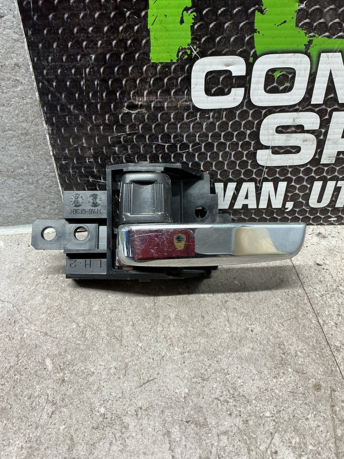 2016 Mitsubishi Outlander III GF*W GF7W- Left Front Door Interior Handle- (TAG17389)