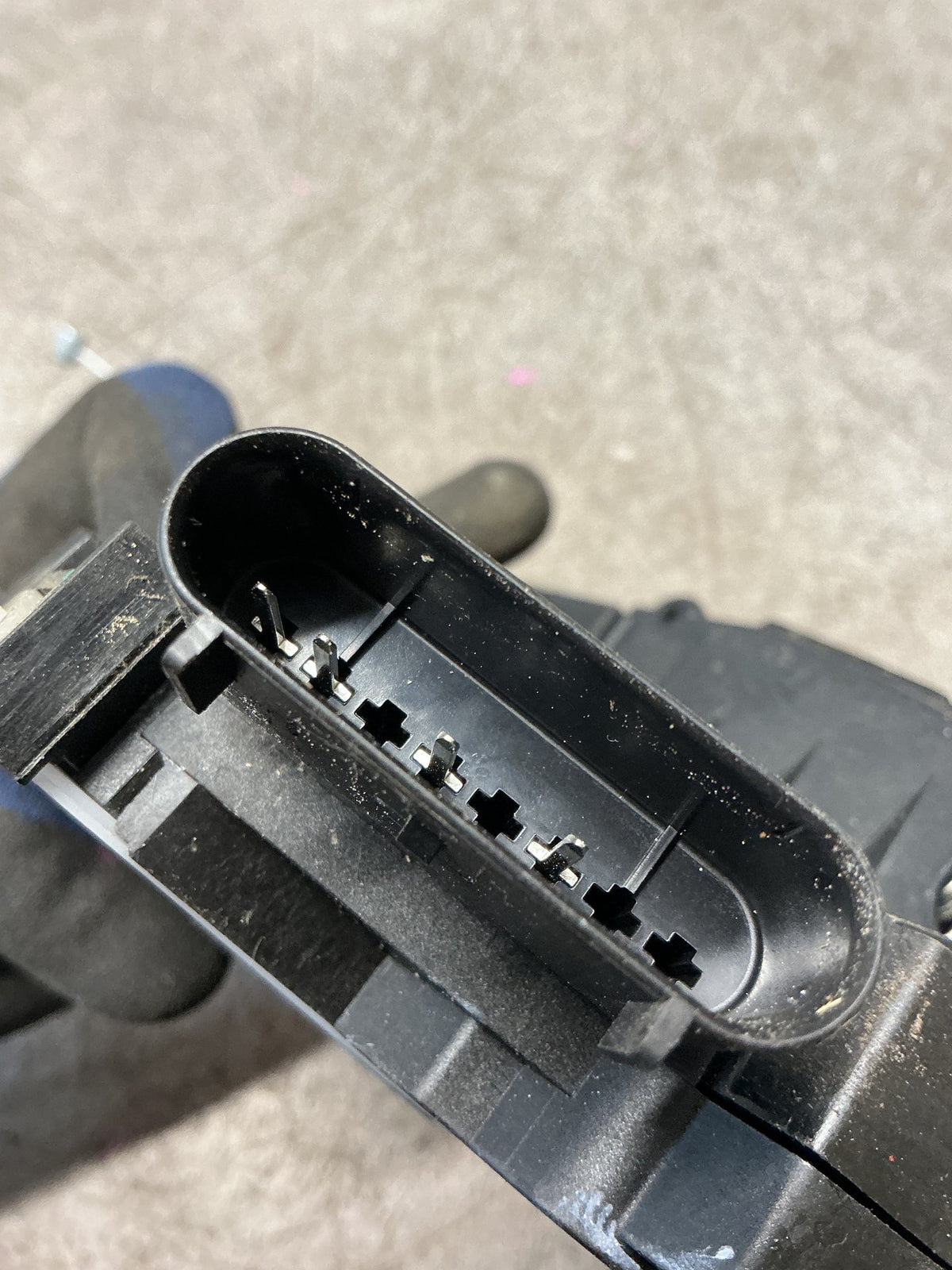 2016 Ford Ranger- Left Rear Door Lock Actuator- (TAG17246)