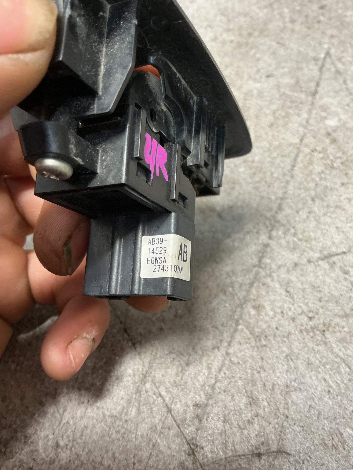 2011-2015 Ford Ranger PXI- Right Rear Window Switch- (TAG13319)