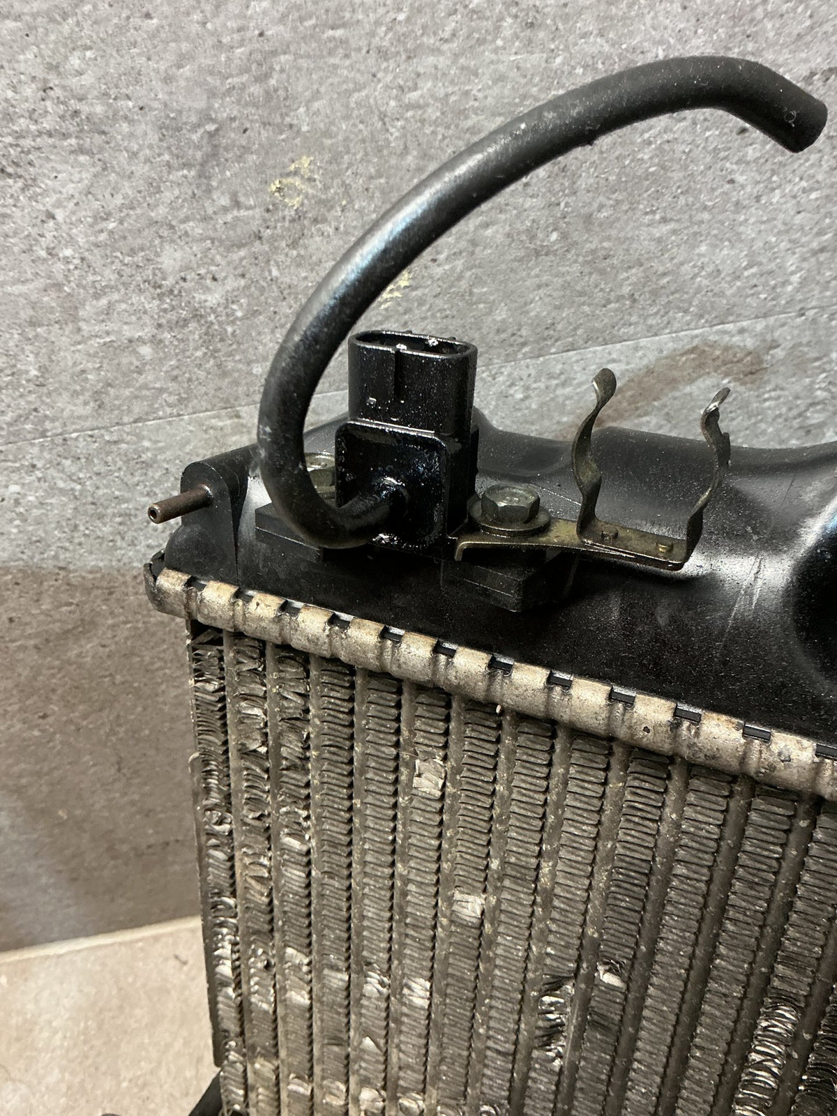1997 Toyota Land Cruiser Prado KZJ95 - Intercooler - (TAG17957)