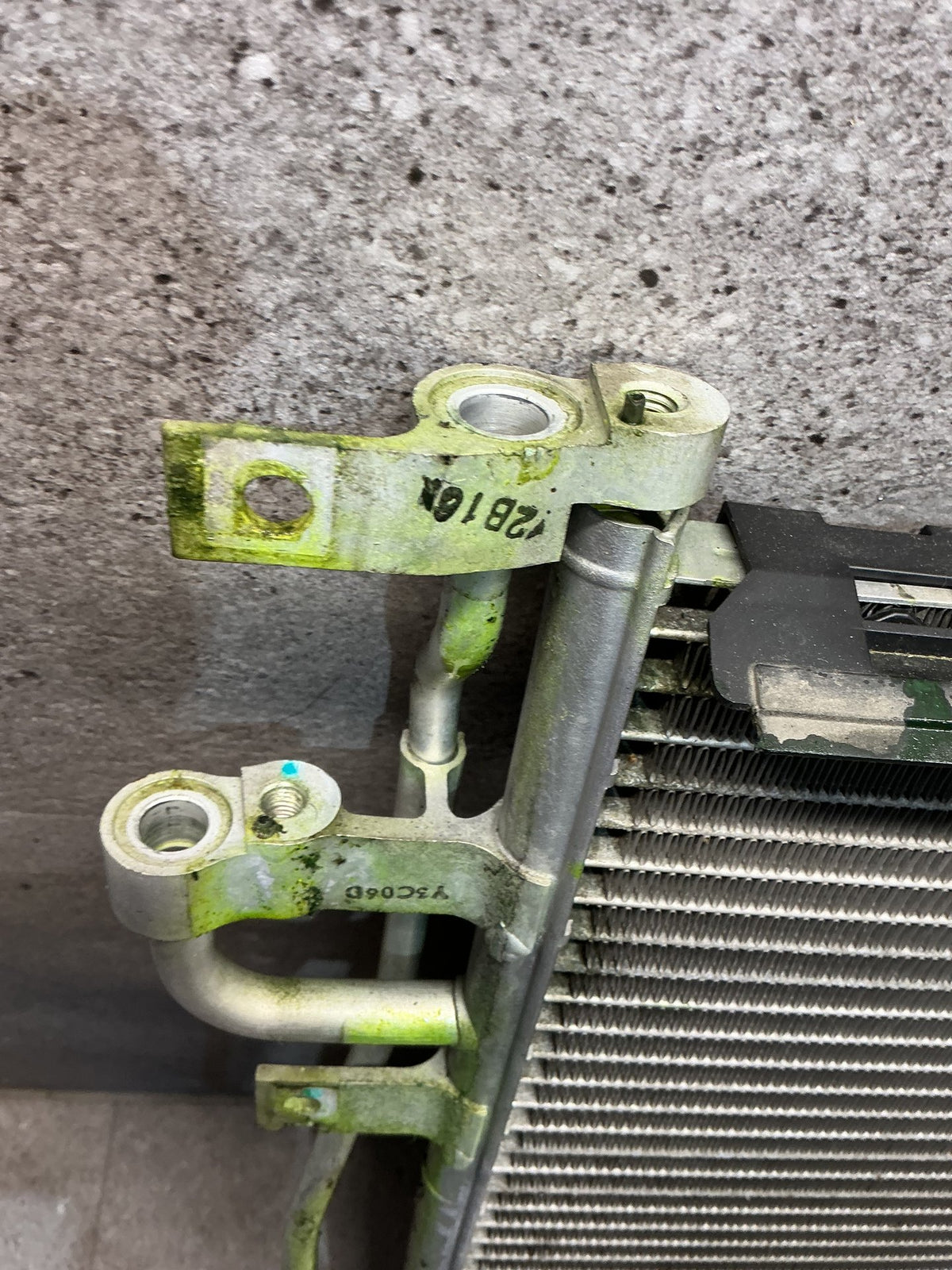 2012 Holden Captiva - A/C Condenser - (TAG18512)