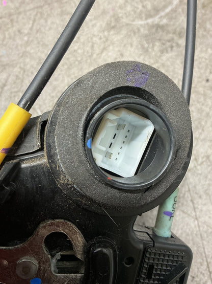 2006 Toyota Hilux- Left Rear Door Lock Actuator- (TAG16752)