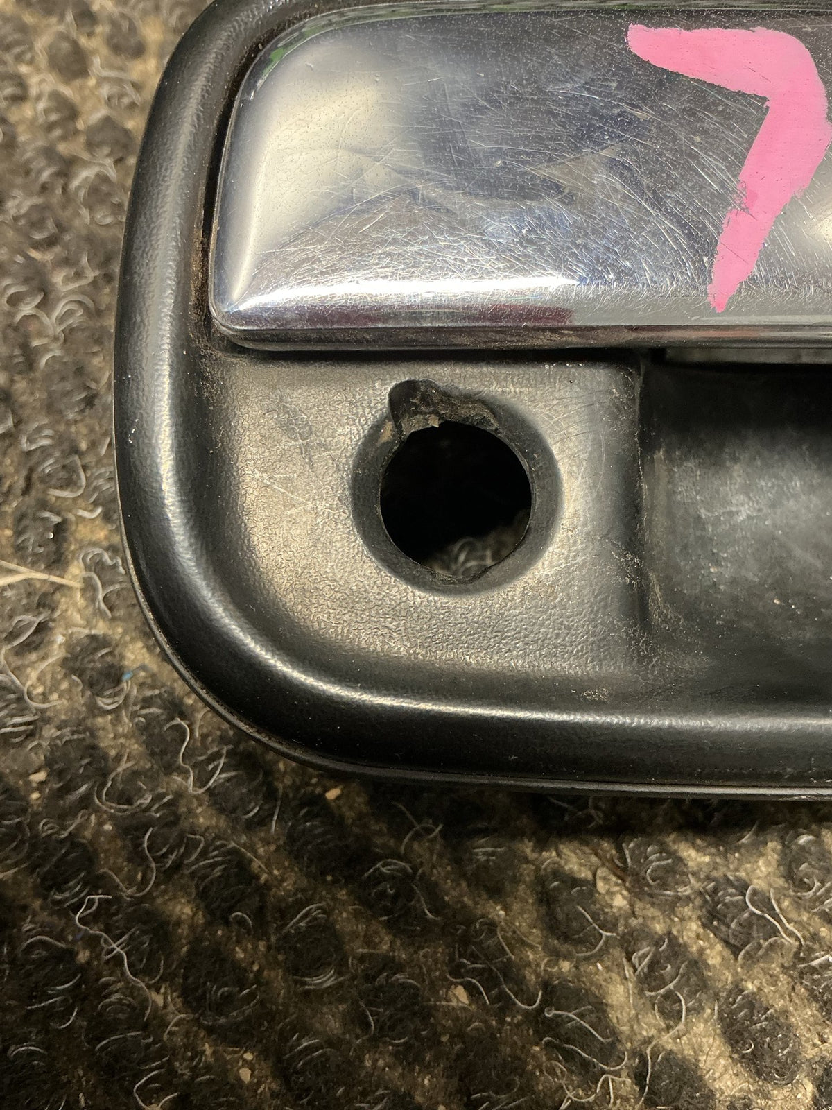 1992-1995 Toyota Hilux Surf KZN130 KZN130- Right Front Exterior Door Handle- (TAG11609)