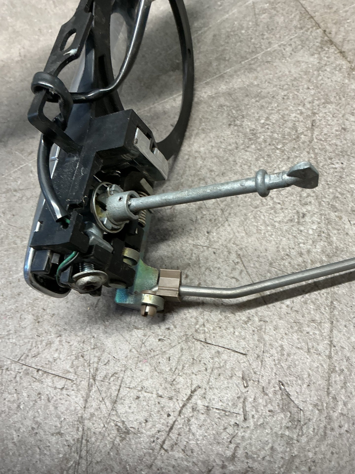 2013 Mitsubishi Outlander GF8W- Right Front Door Exterior Handle- (TAG13657)