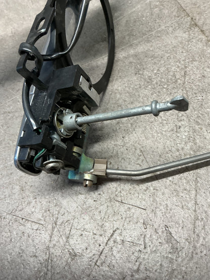 2013 Mitsubishi Outlander GF8W- Right Front Door Exterior Handle- (TAG13657)