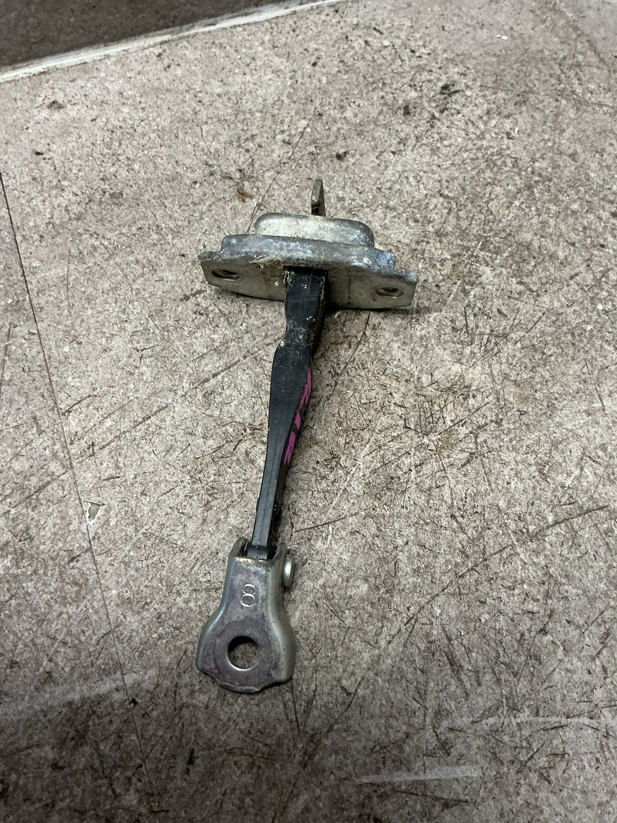 2012-2020 Mitsubishi Outlander GF*W GF GF8 - Right Rear Check Strap - (TAG18747)
