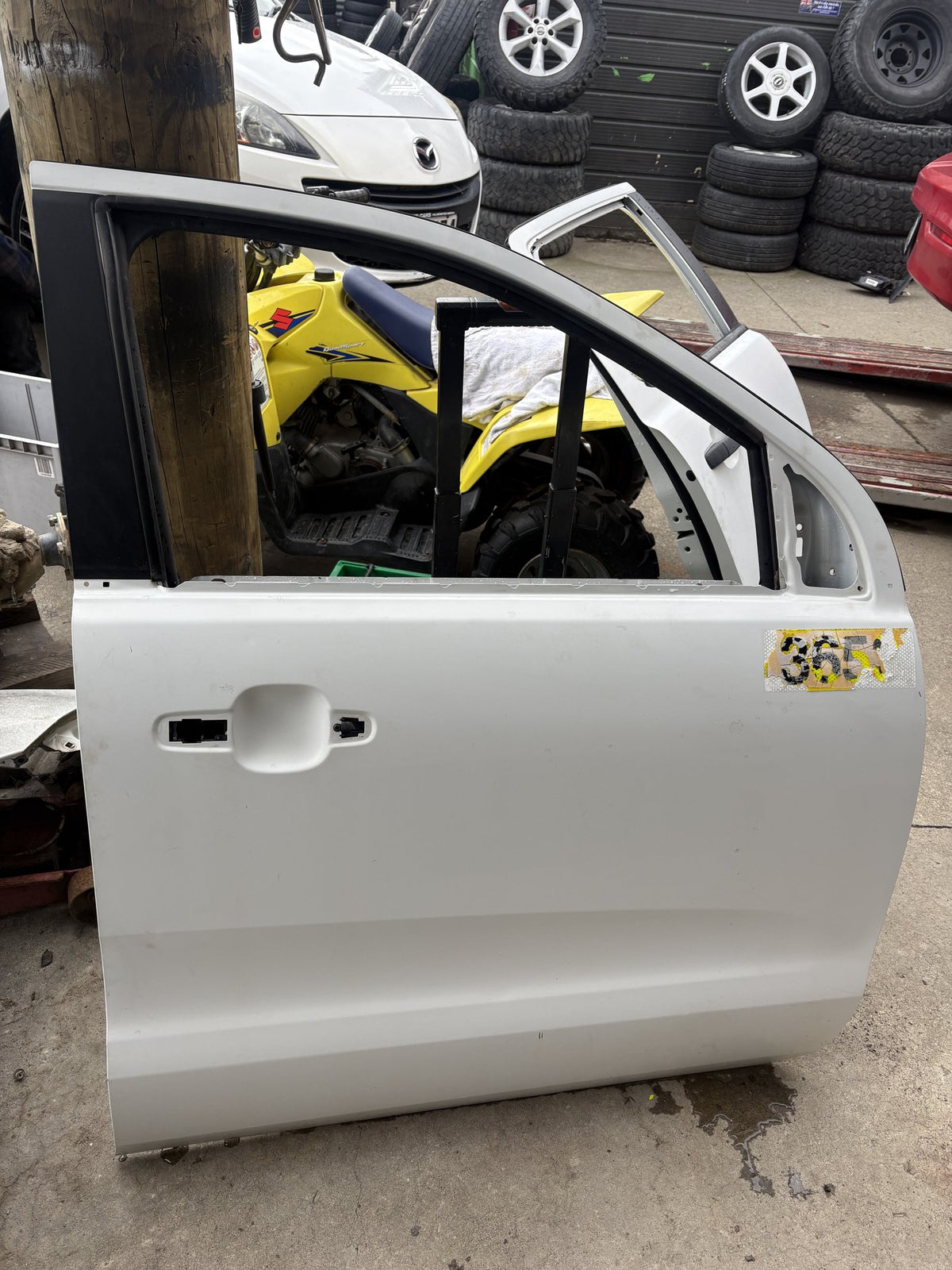 2012-2015 Ford Ranger MNAUMEF50FW429475 - Right Front Door Shell - (TAG19501)