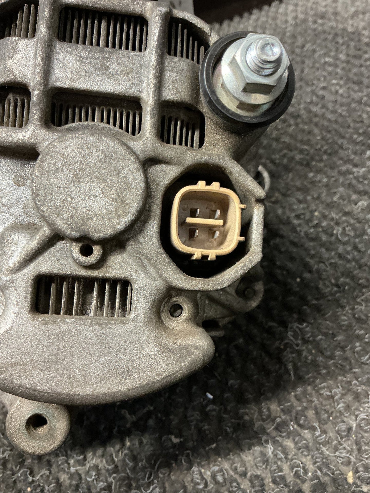 2008 Suzuki Vitara 7W075- Alternator- (TAG10773)