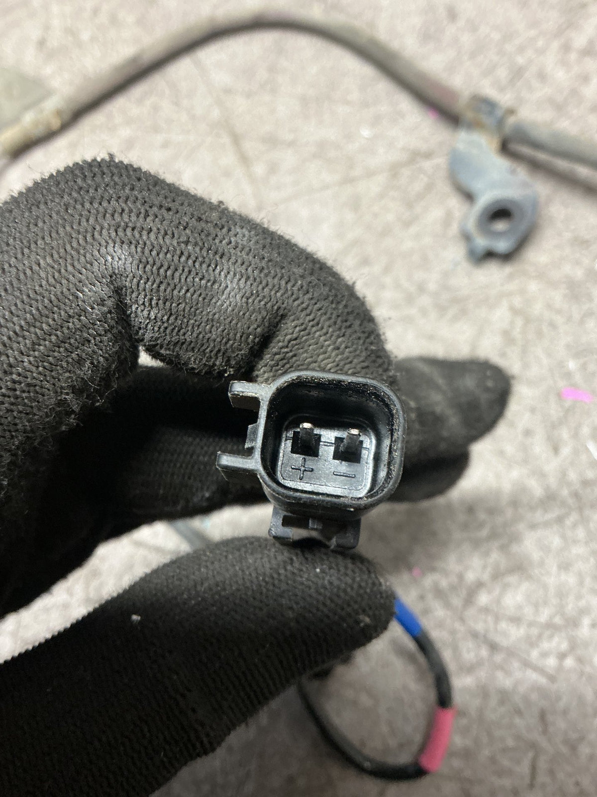 2021 Mitsubishi Outlander GF8- Right Front ABS Sensor- (TAG17101)