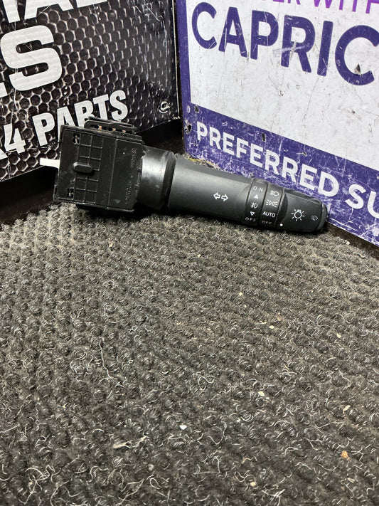 2013 Mitsubishi Outlander III GF*W- Indicator Stalk- (TAG11432) PN: 17G688