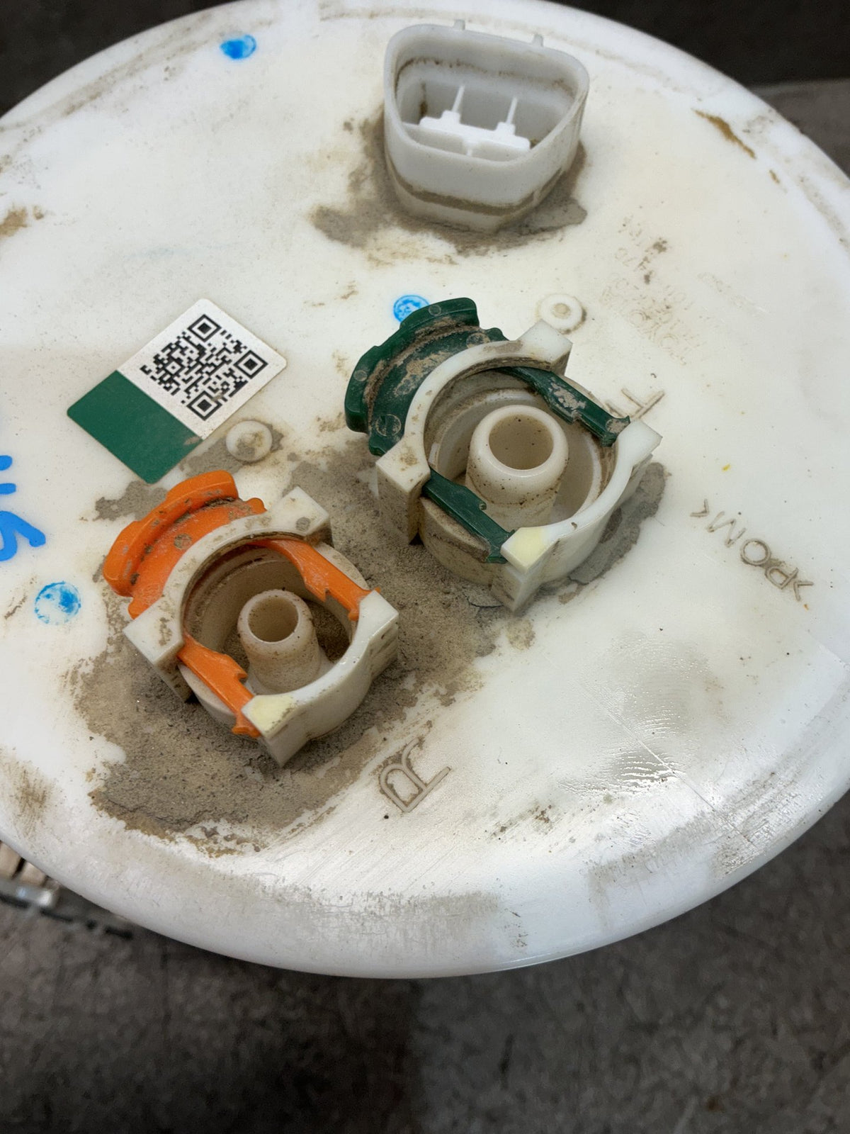 2017 Toyota Hilux SR5 - Fuel Pump - (TAG18541)