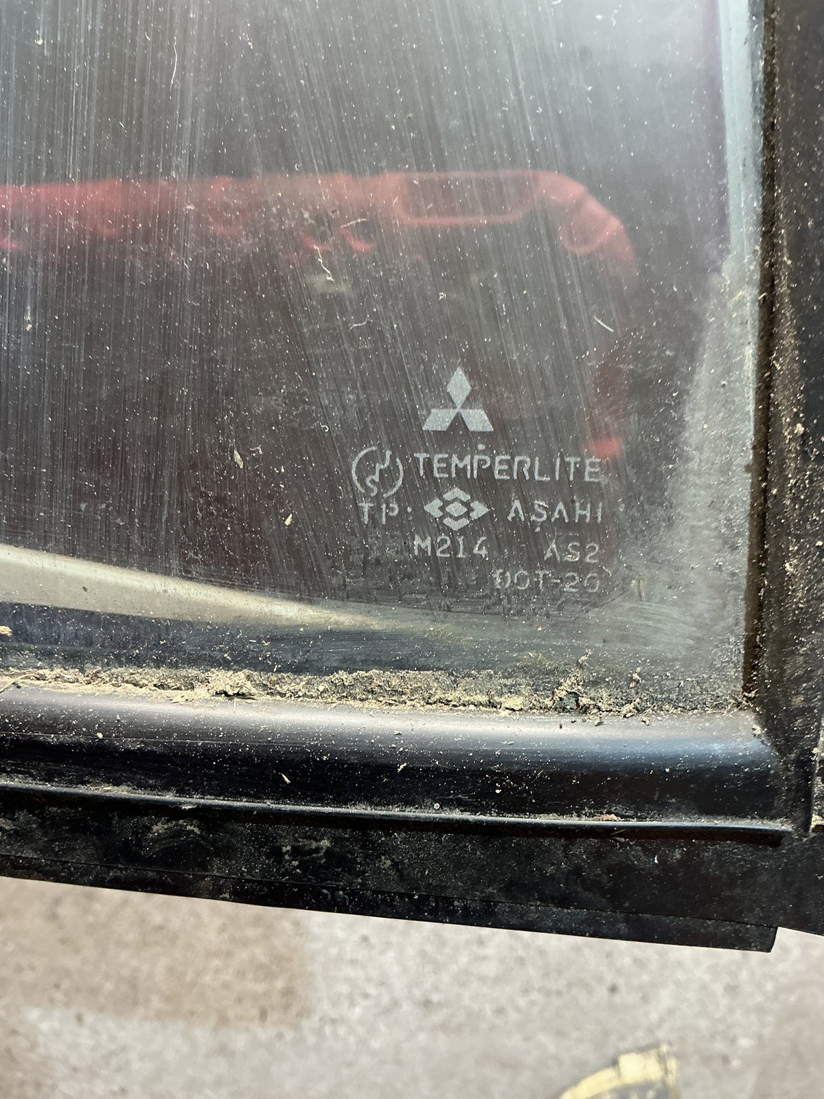 1997 Mitsubishi Challenger K97 - Left Rear Quarter Door Glass - (TAG18749)