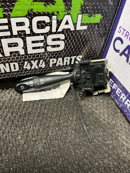 2009 Suzuki Grand Vitara 4W069- Indicator Stalk- (TAG10920) PN: 173744