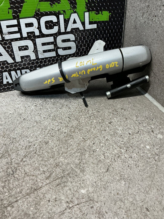 2010 Suzuki Grand Vitara 7W107- Right Rear Door Exterior Handle- (TAG14762)