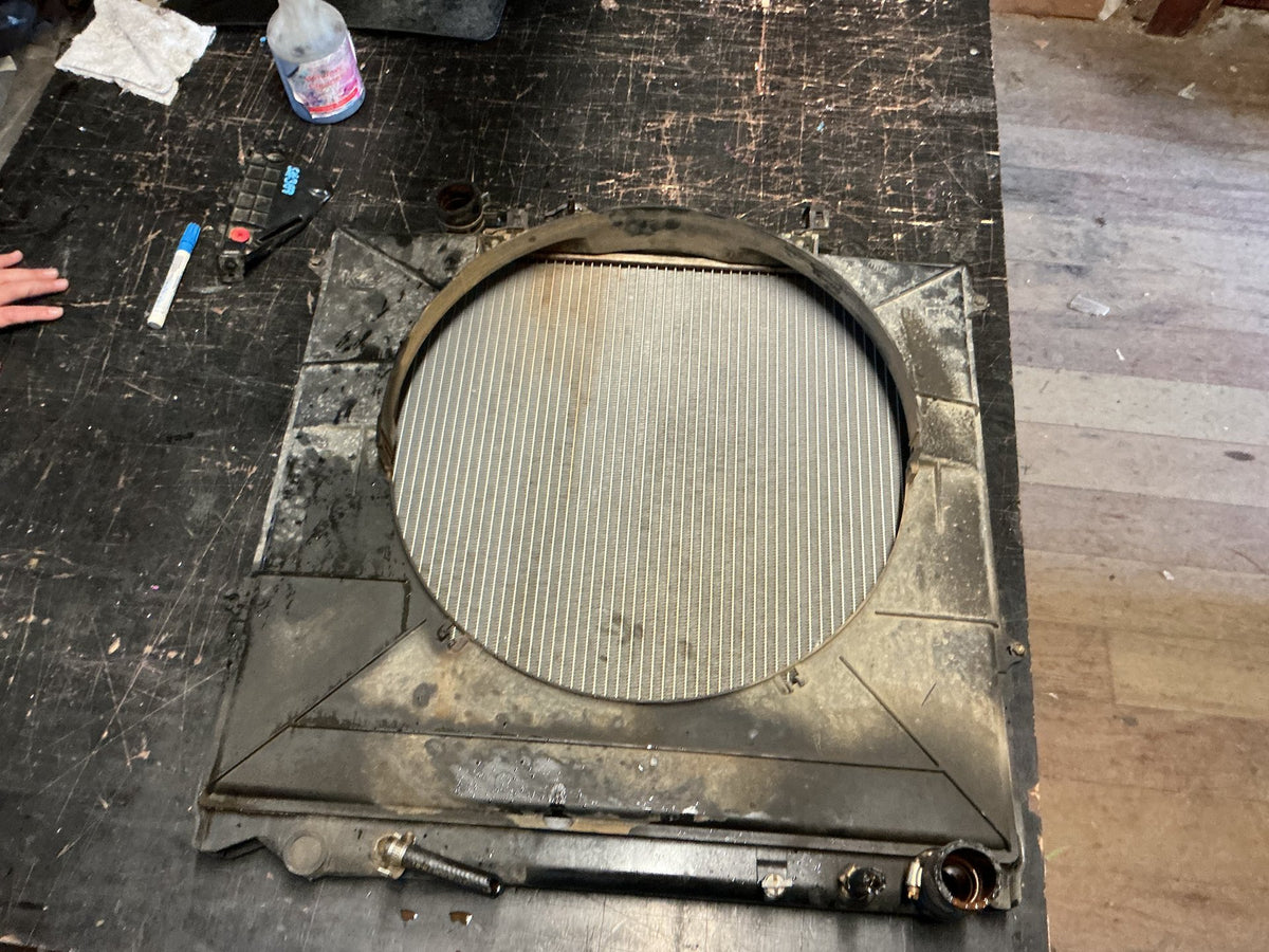 1997 Toyota Land Cruiser Prado KZJ95 - Radiator - (TAG18559)