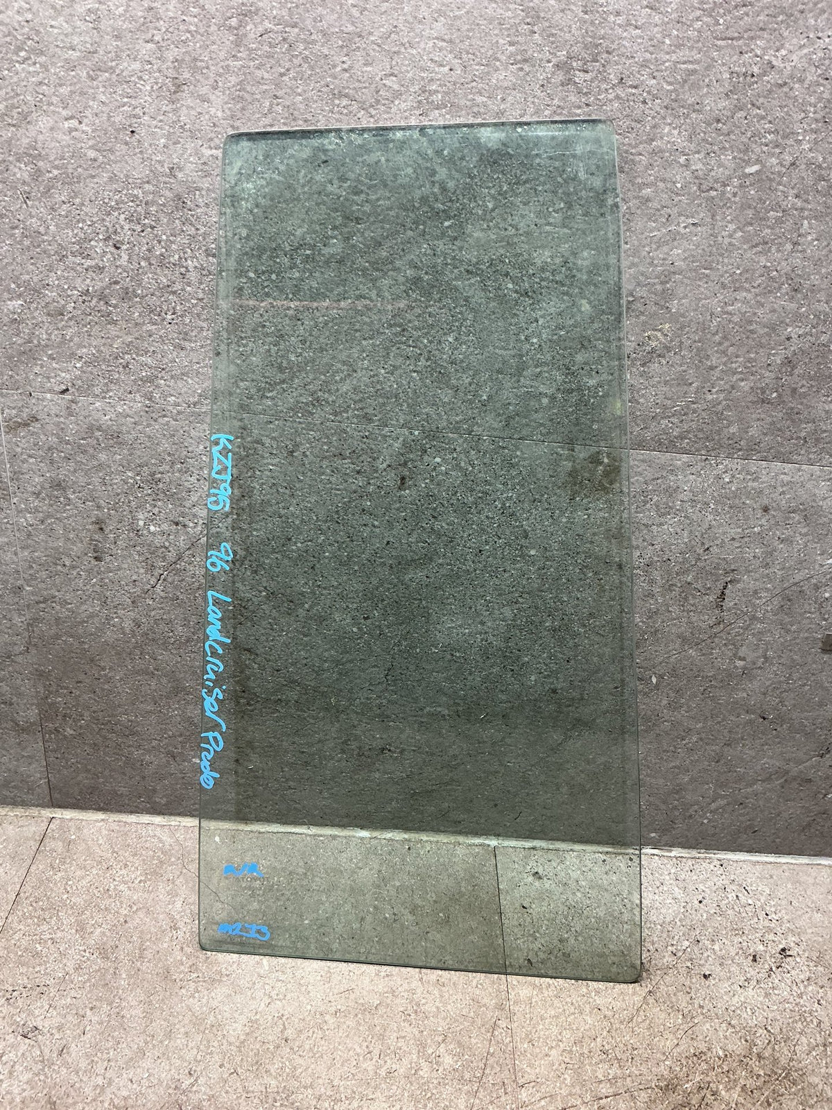 1996 Toyota Land Cruiser Prado KZJ95 - Right Rear Quarter Door Glass - (TAG18671)