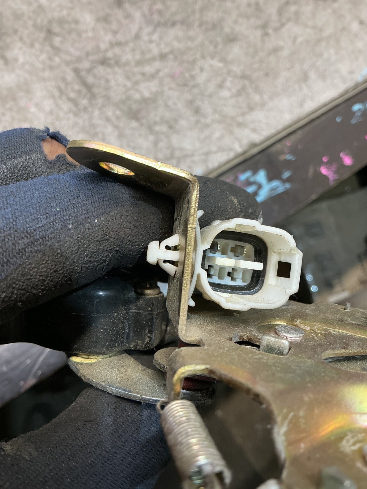 1995 Toyota Land Cruiser HDJ81- Tailgate Lock Mechanism- (TAG17379)