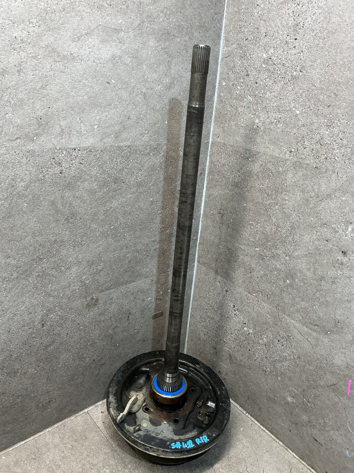 2008 Nissan Vanette SK82VN - Right Rear ABS Axle - (TAG19024)