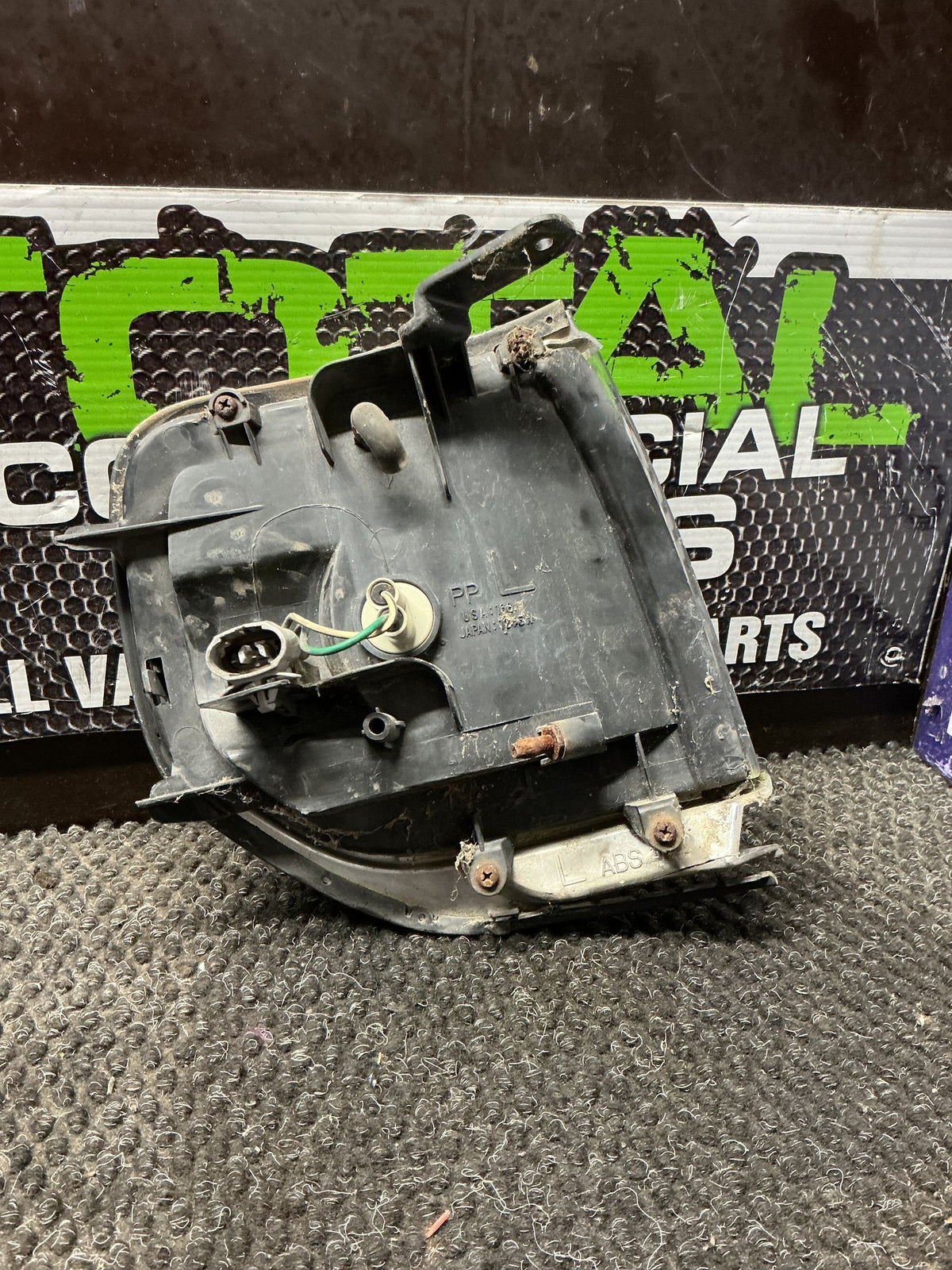 1998 Toyota Land Cruiser FZJ80- Left Corner Light- (TAG10671)