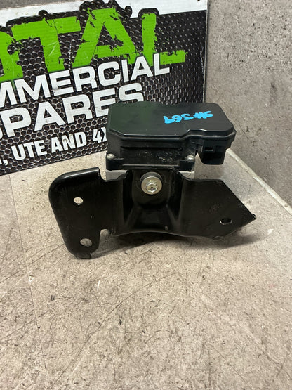 2017 Toyota Hilux- ABS Pump/Modulator- (TAG16819)