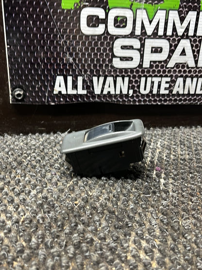 1995 Suzuki Escudo- Left Rear Window Switch- (TAG8981)