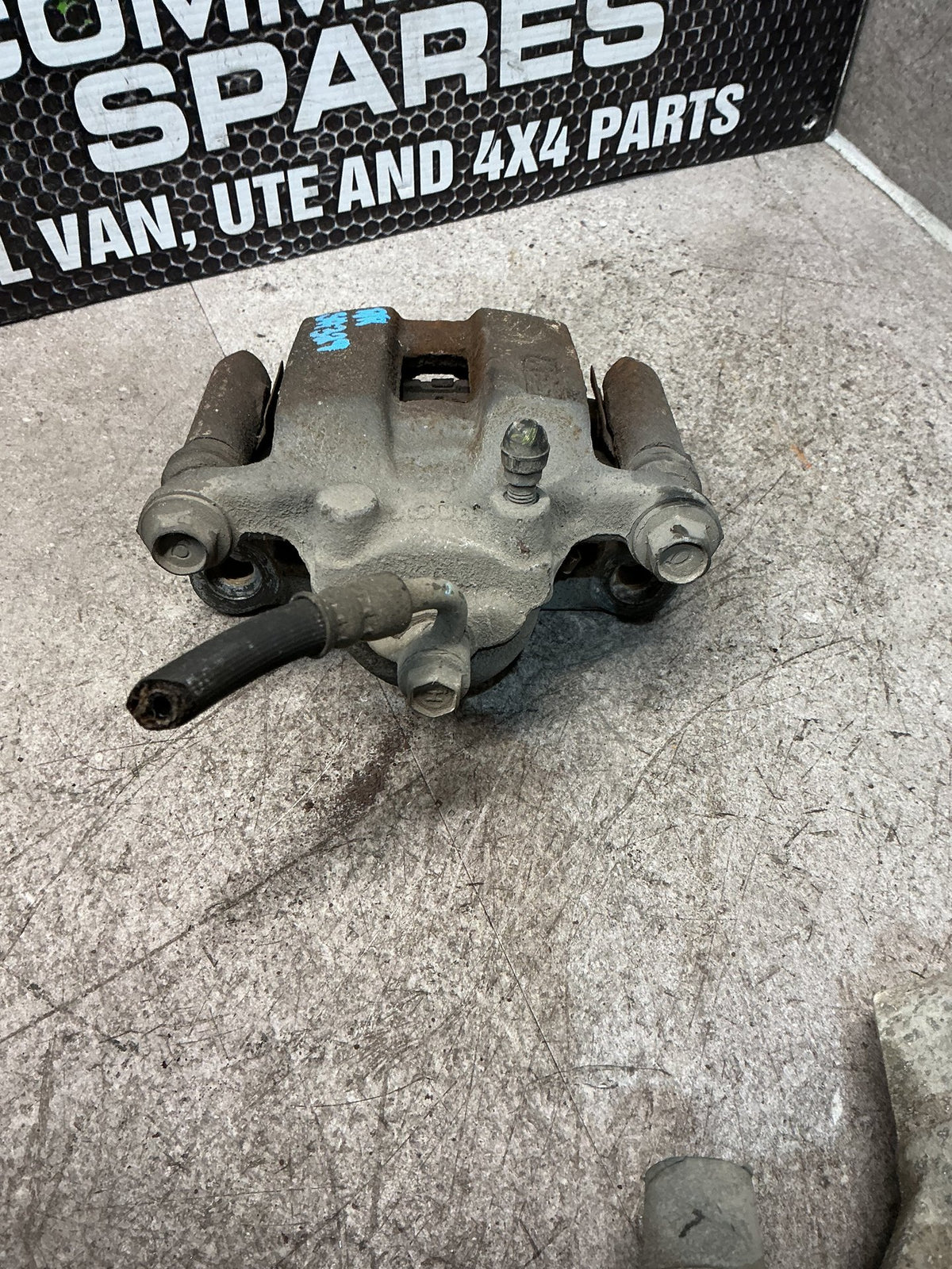 2005 Nissan Elgrand ME51- Right Rear Caliper- (TAG15616)
