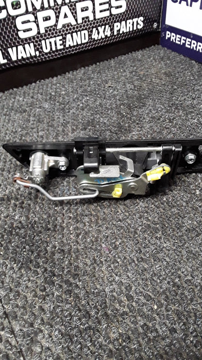 2021 Isuzu D-Max LS DOUBLE CAB 2WD 3.- Tailgate Handle- (TAG5783)