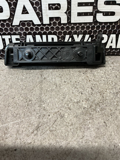 1997 Nissan Navara D21- Right Front Door Exterior Handle- (TAG13577) PN: NS3193