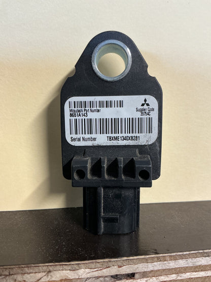 2010 Mitsubishi Outlander CW*W CW4W- Airbag Sensor- (TAG10339) PN: 8651A143