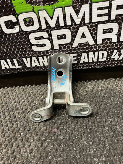 2006 Toyota Hilux- Right Front Door Top Hinge- (TAG10137)