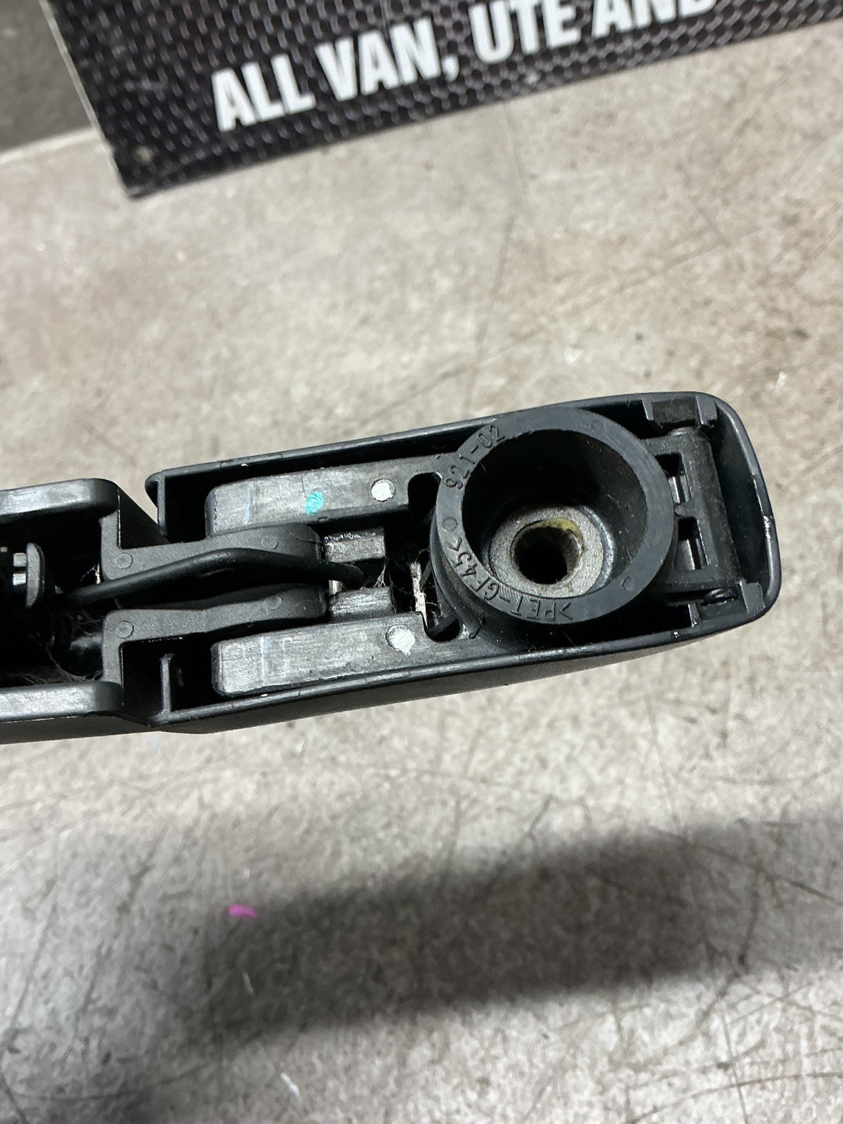 2010 Suzuki Vitara- Rear Wiper Arm- (TAG16936)