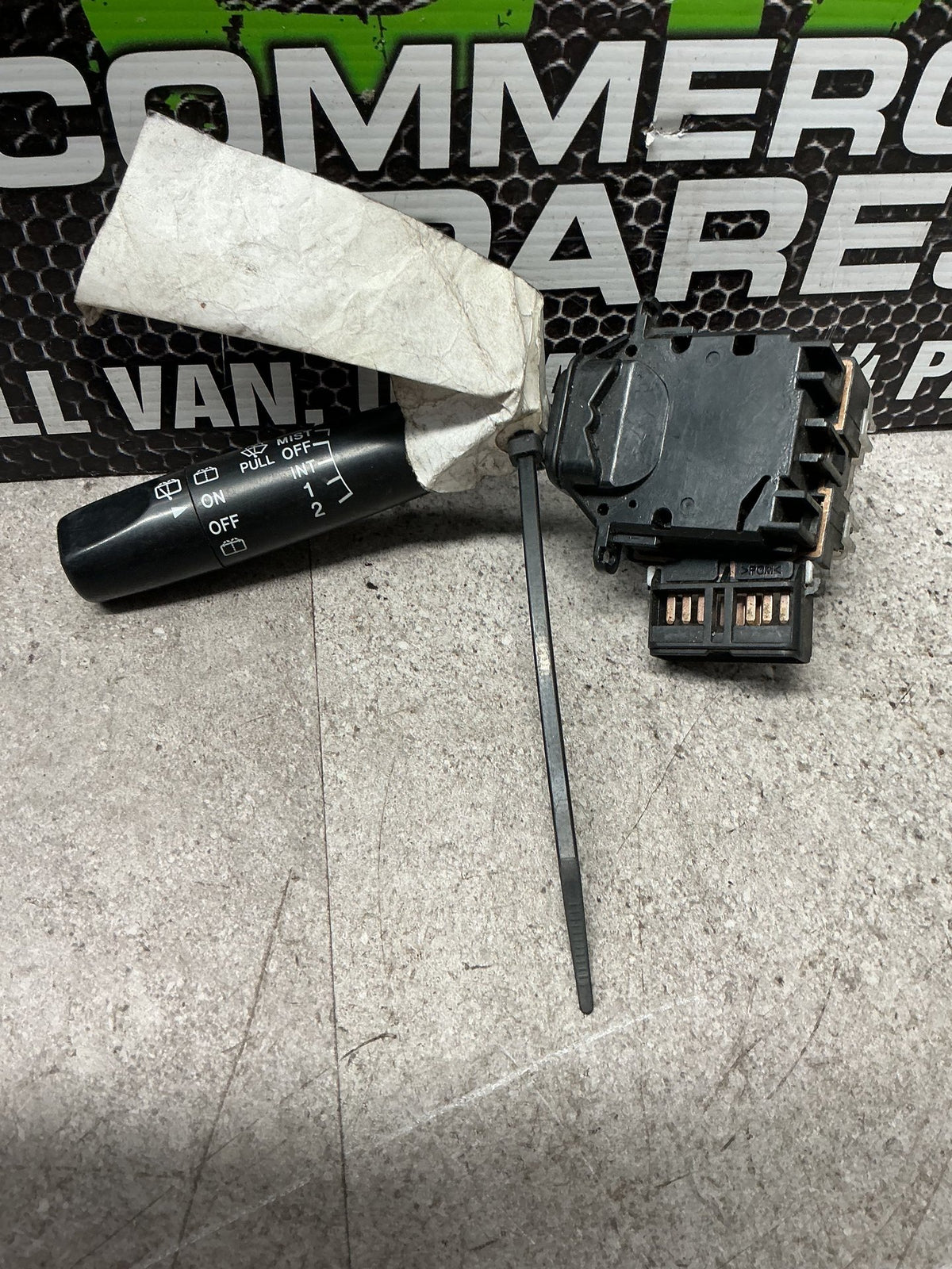 2000 Ford Econovan- Wiper Switch- (TAG13573)