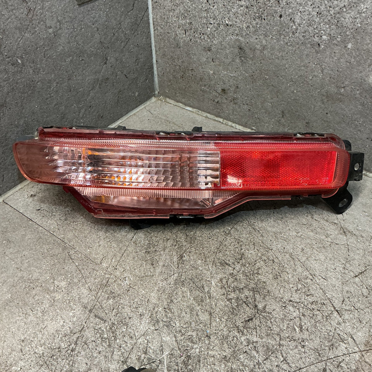 2011 Nissan Skyline J50 - Right Rear Bumper Light - (TAG18391)