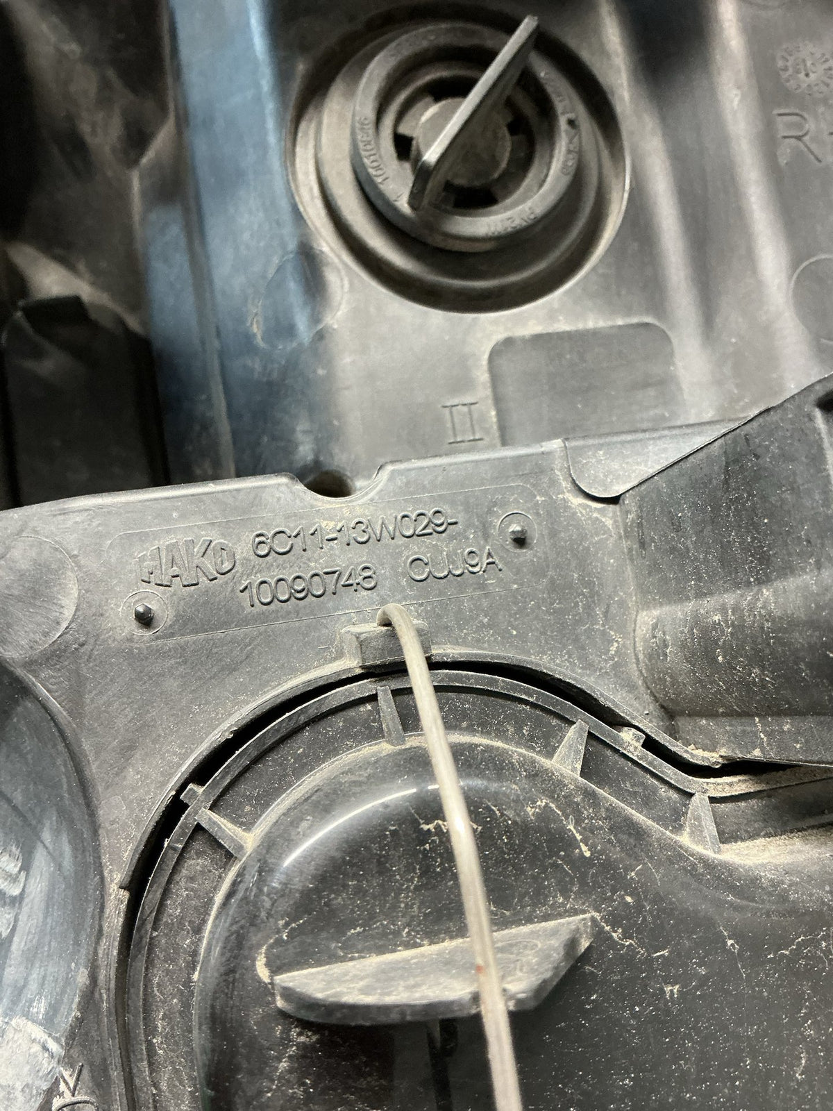 2009 Ford Transit- Right Headlight- (TAG9596)