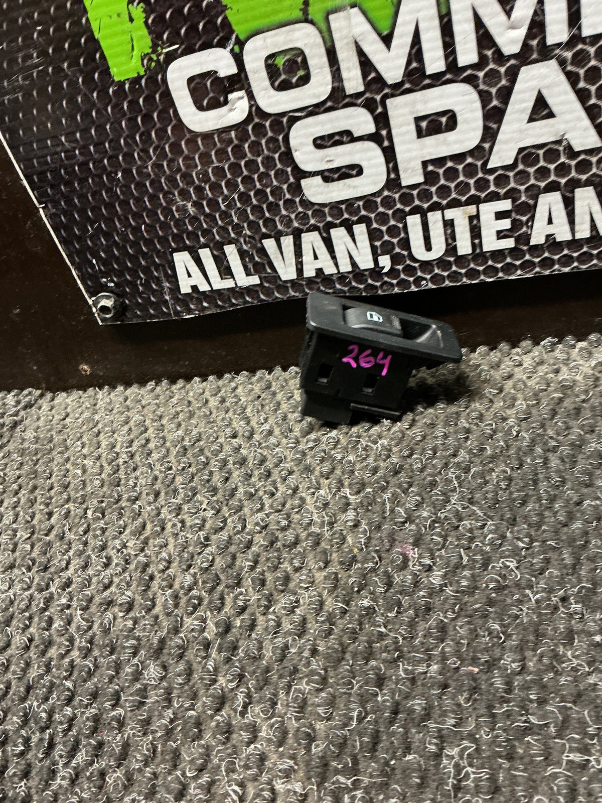 2013-2021 Foton Tunland- Left Rear Window Switch- (TAG10982)