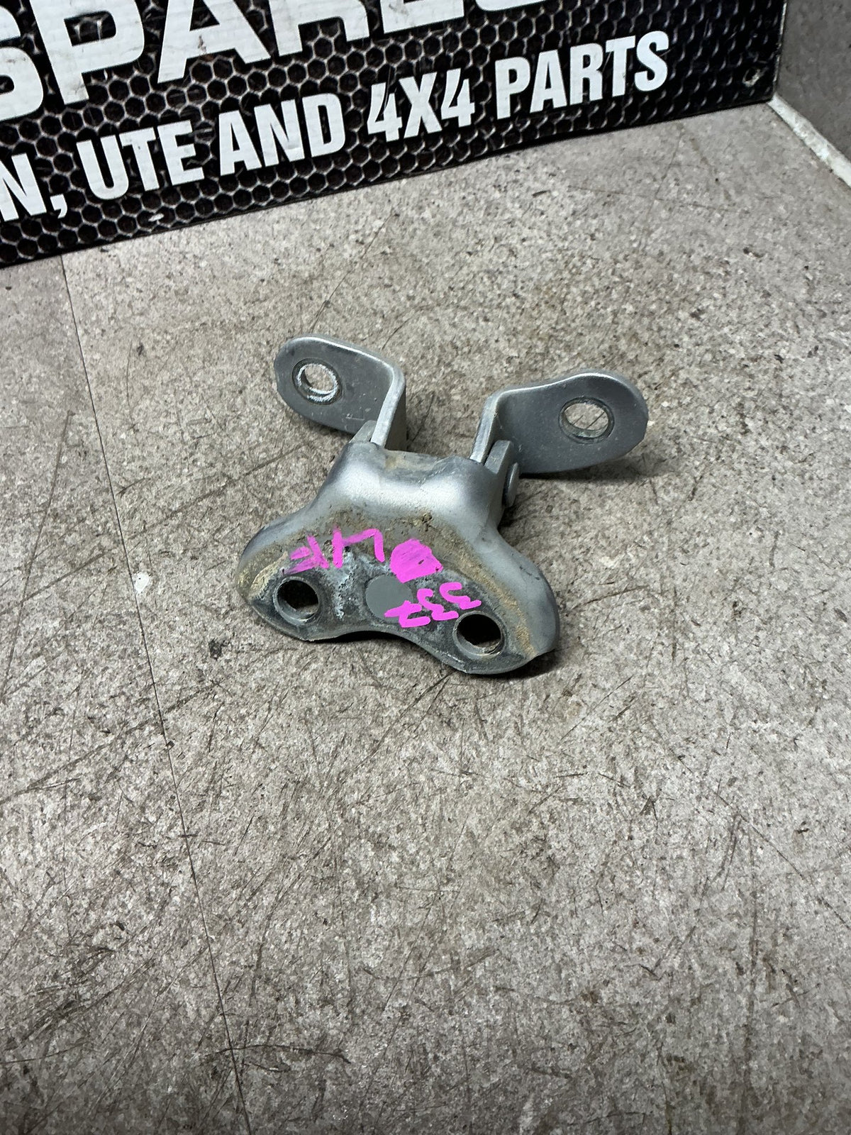 2017 Toyota Hilux SR5- Left Front Door Bottom Hinge- (TAG16476)