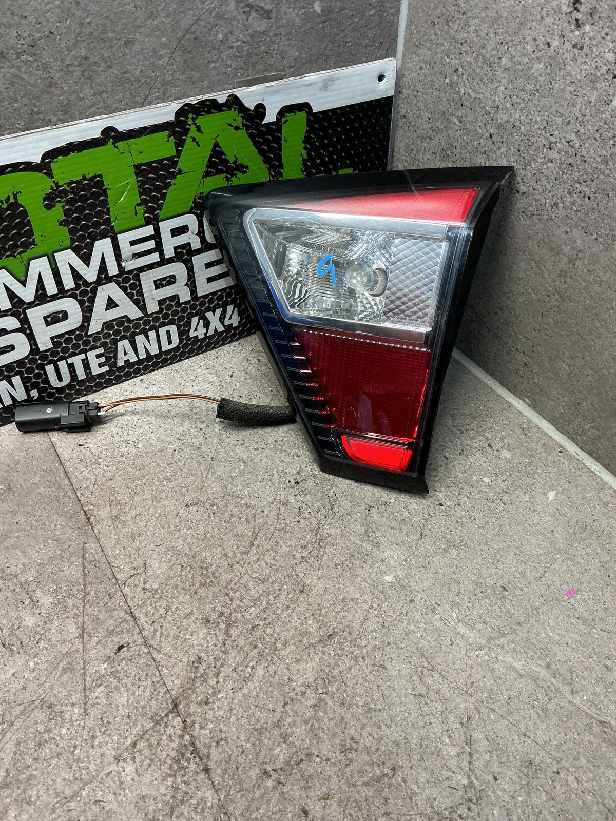 2019 Ford Escape- Right Tailgate Light- (TAG14173)