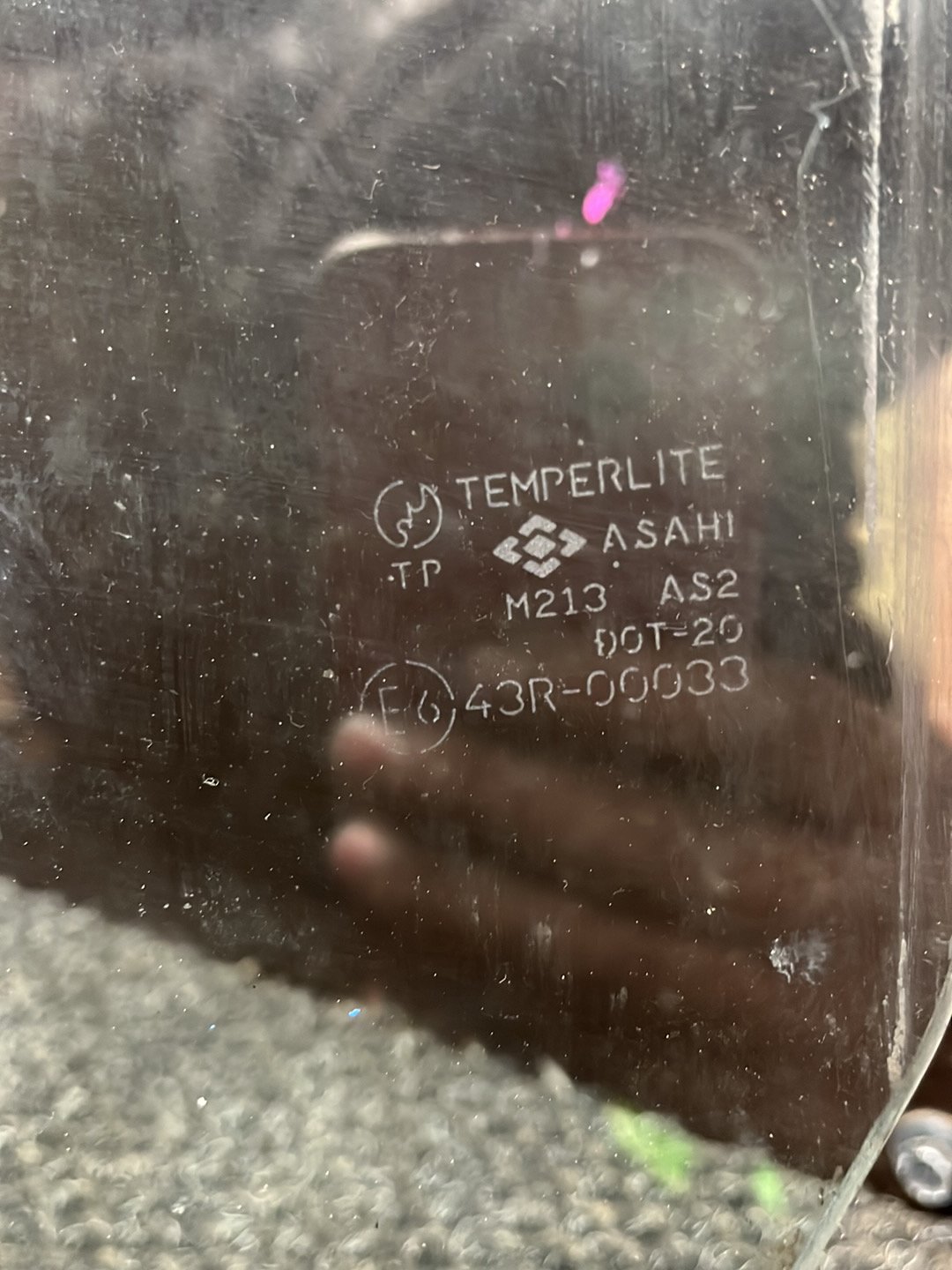 1995 Suzuki Escudo- Left Rear Door Window- (TAG8982)
